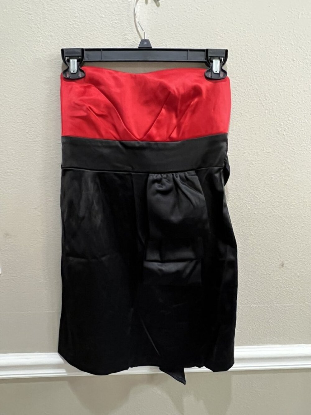 Wishes Wishes Wishes Juniors Dress short Sz 7 Black Red formal back tie
